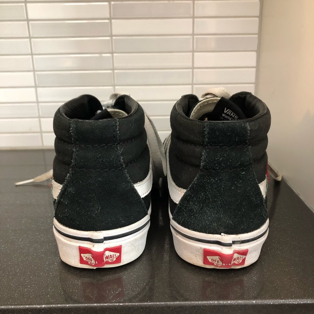 🥳HOST PICK🥳 Vans suede unisex floral high tops - Picture 4 of 10